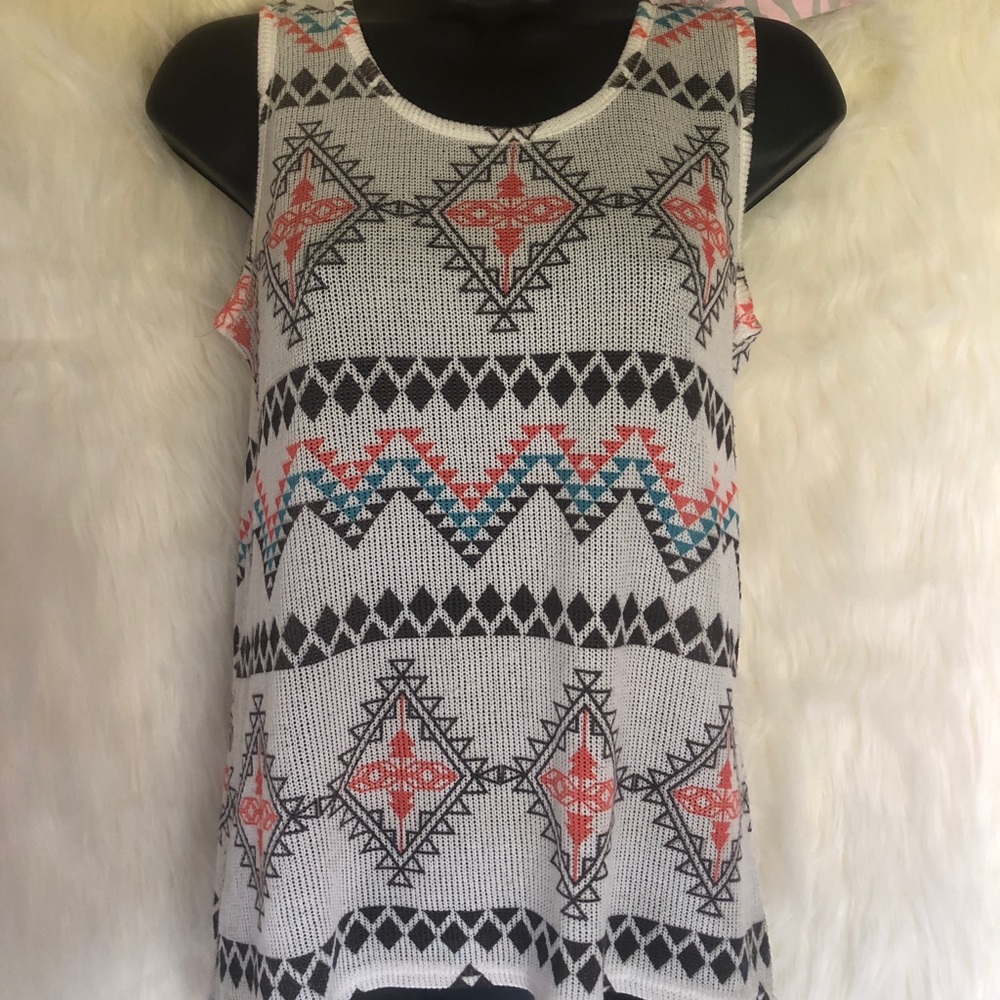 🌸Tribal print Tank Top🌈